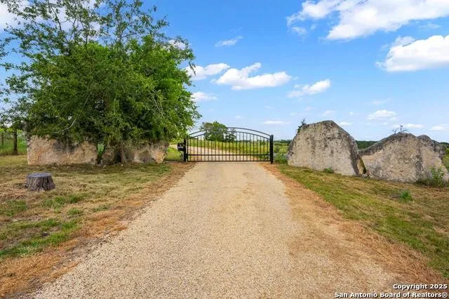 2320 fiedler road Harper, TX 78028